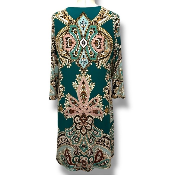 135 Chico’s | NWOT Green Pink Paisley Shift Dress (Size 4/6) - Picture 4 of 11